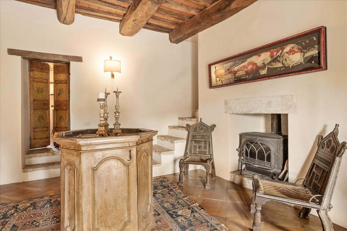 Property Image d79c818a-3b61-4092-9650-8d548d482b78