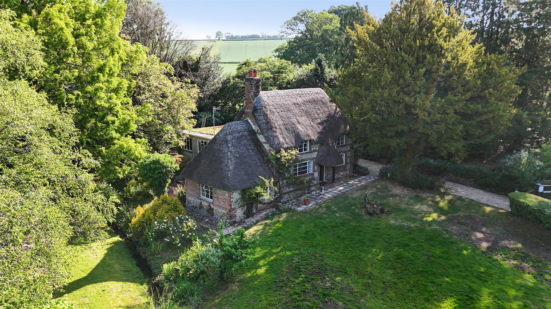 Property Image d7bb87a6-8236-4c24-ae86-2d138db35077