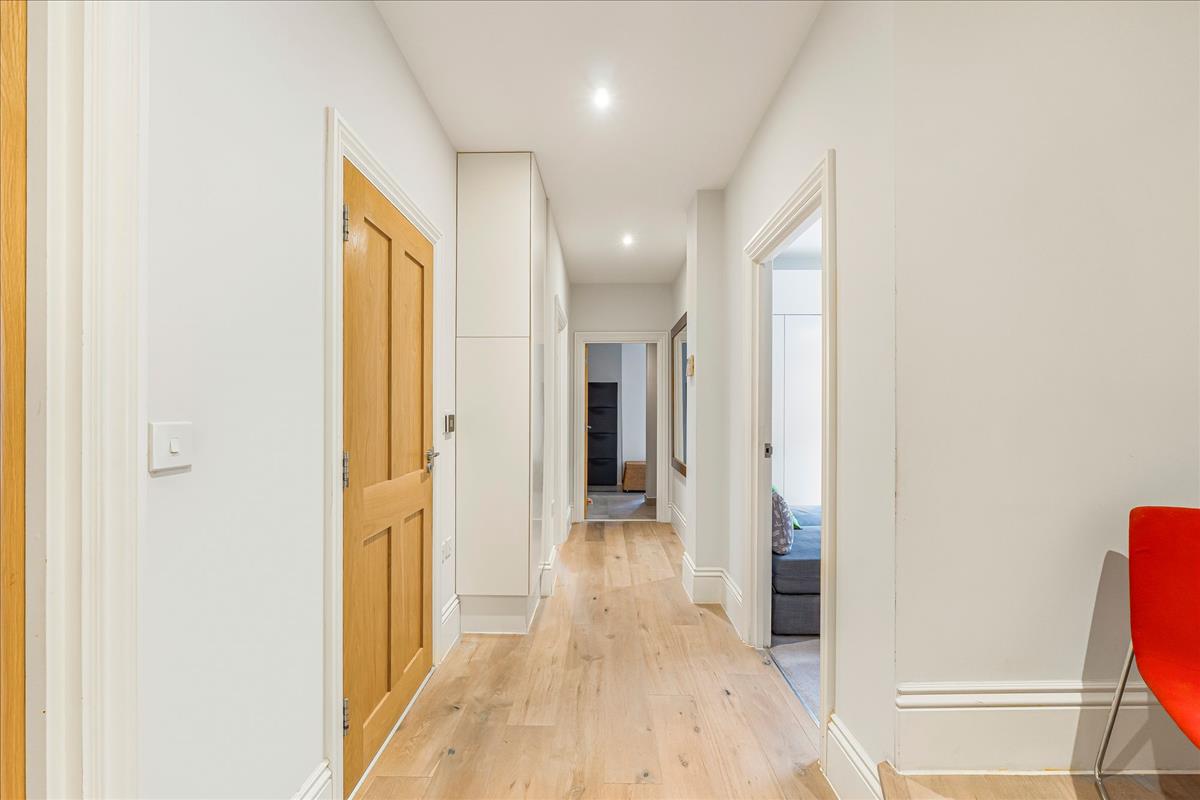 Property Image d7c11200-60c2-4382-b627-dd243617f79d