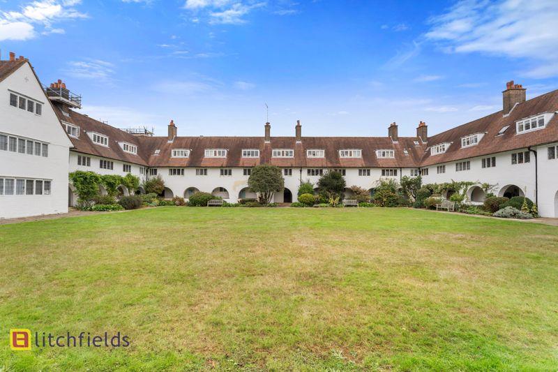 Property Image d7e9b969-b752-43ef-a96d-4f8118937242