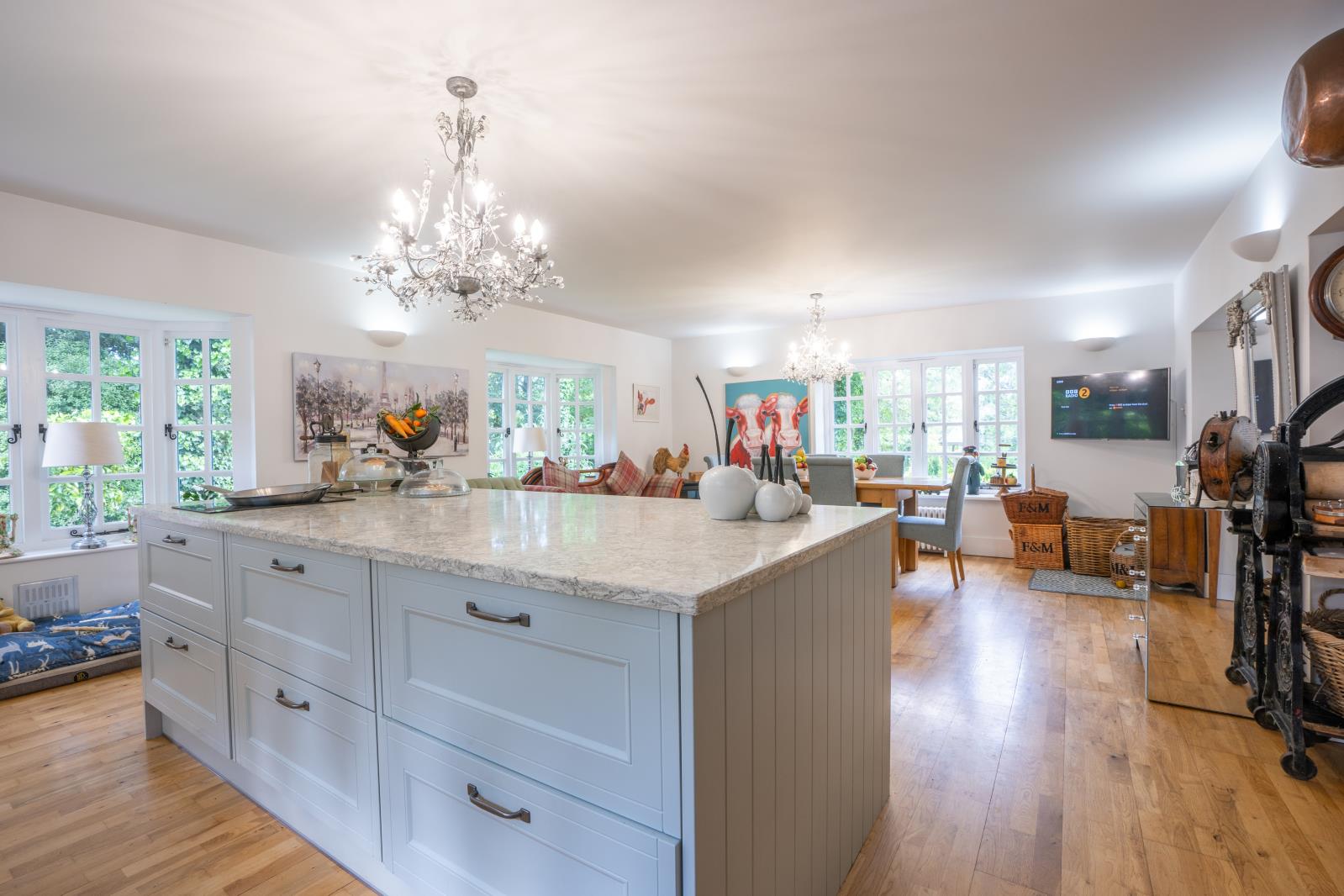 Property Image d80b4633-34d7-4f97-b55c-5acdcf944fd4