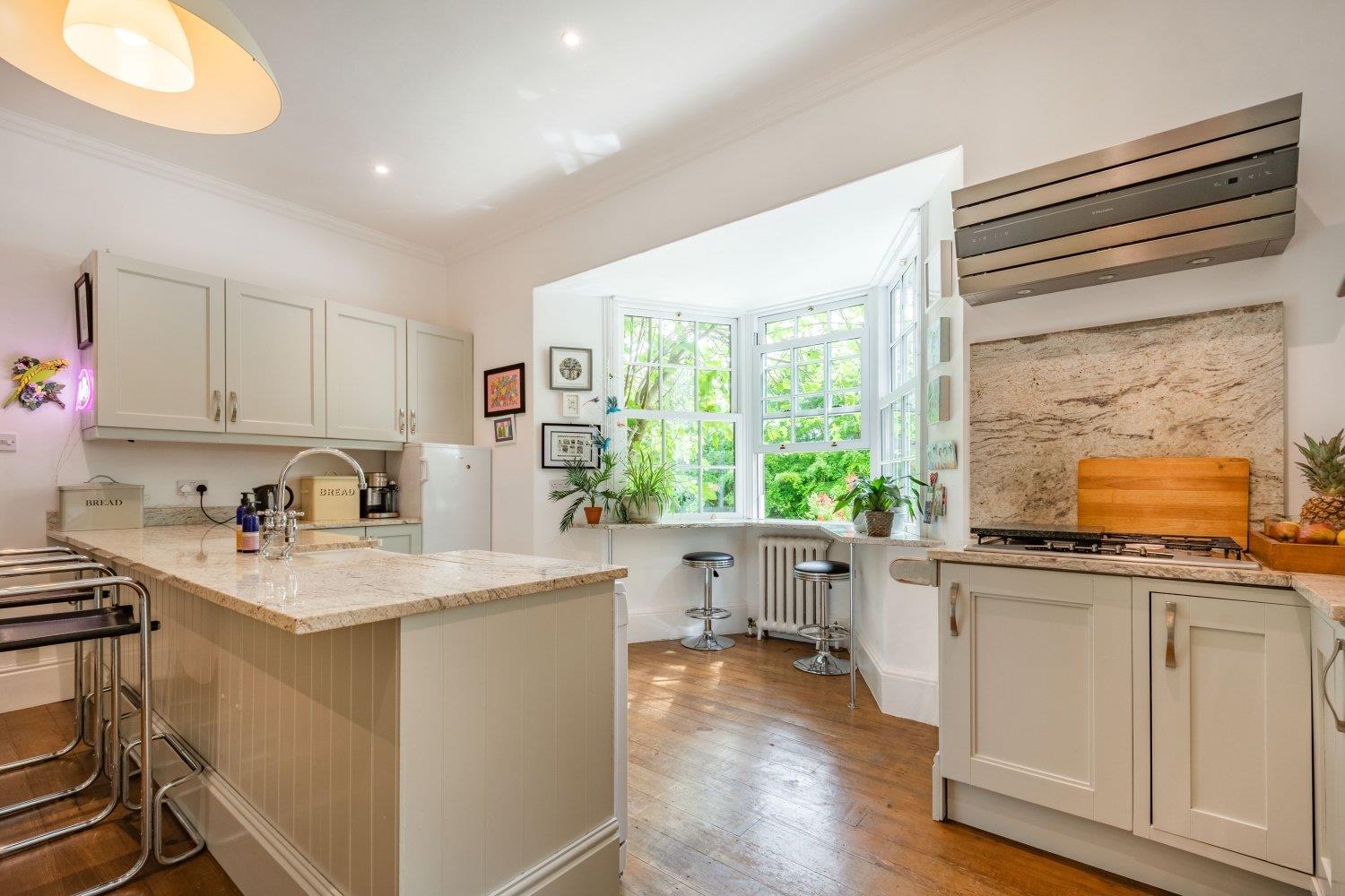 Property Image d80cb012-6cd6-409d-8543-06f1be6943a3