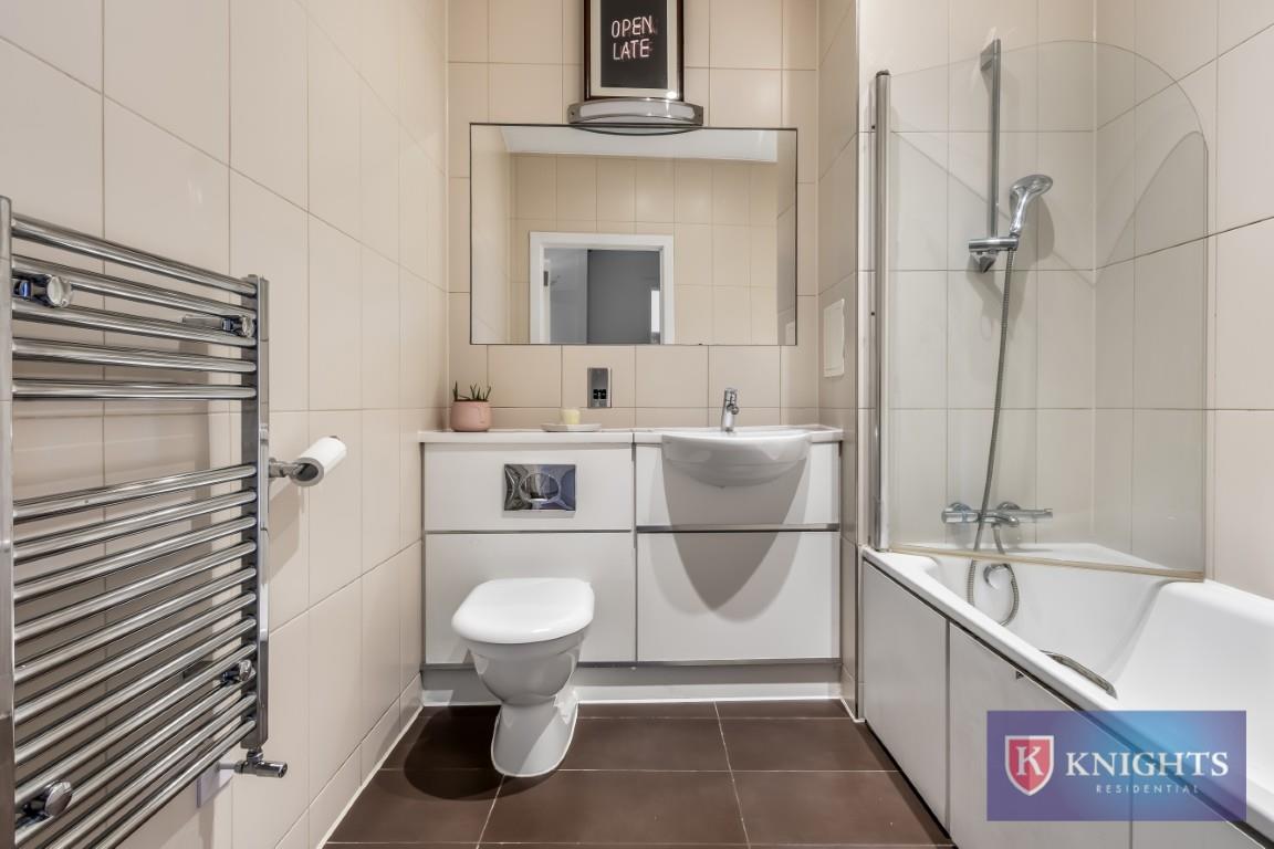 Property Image d8146d02-cb6d-47a3-96b6-32dd2eeecc2c