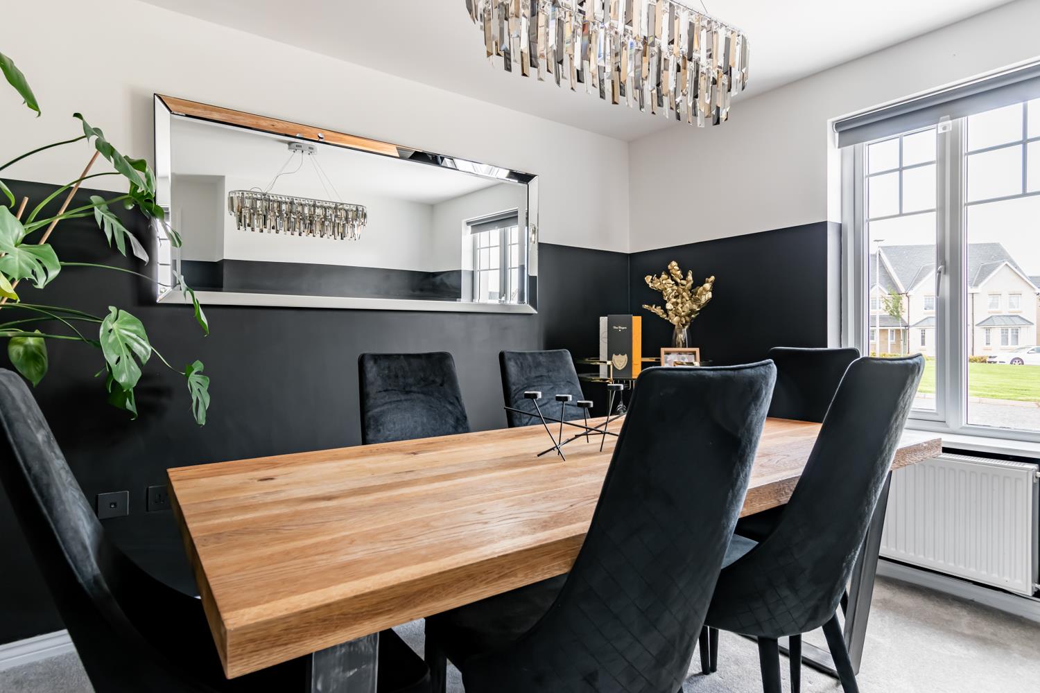 Property Image d8192937-8530-43dd-bdd2-1b586ca54b97