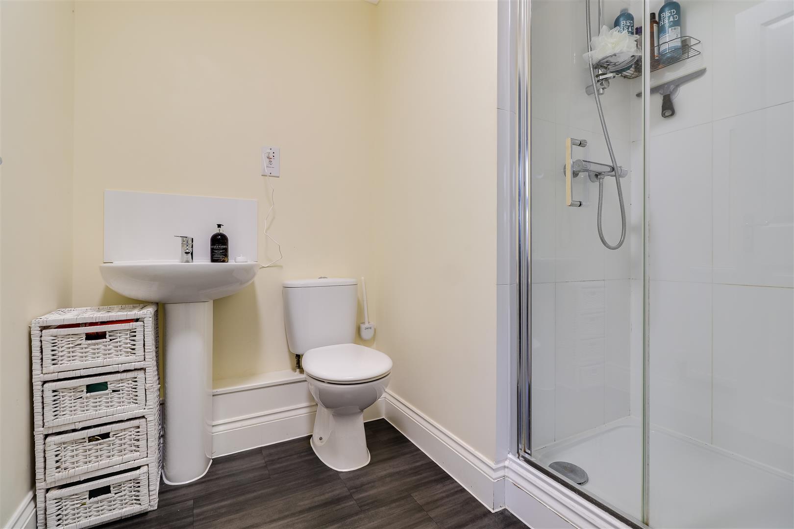 Property Image d81c0317-b5d0-442f-b251-7ce71cfb05dd