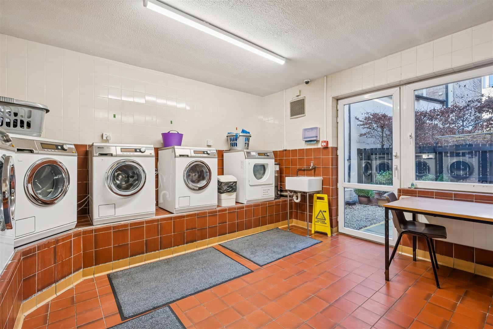 Property Image d826beb2-69a0-4755-8c07-a4337d54a28e