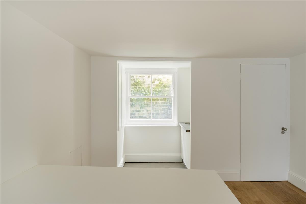 Property Image d826d30a-0c68-47f1-abc4-0844ab6635d8