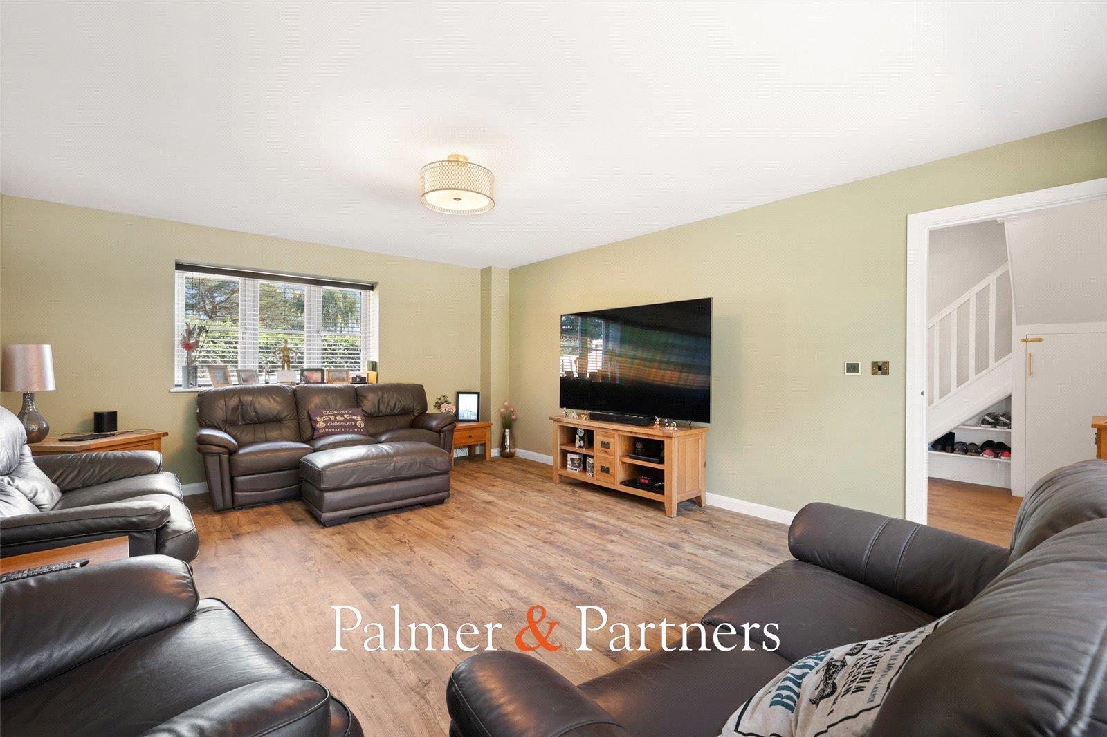 Property Image d83adb16-99eb-4eb7-b83f-b34a2817b9a5