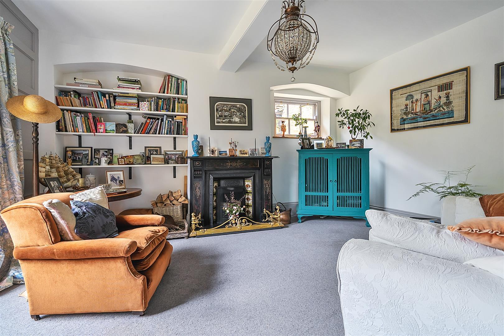 Property Image d847d8cd-38a2-4a15-9e93-c5335263293e