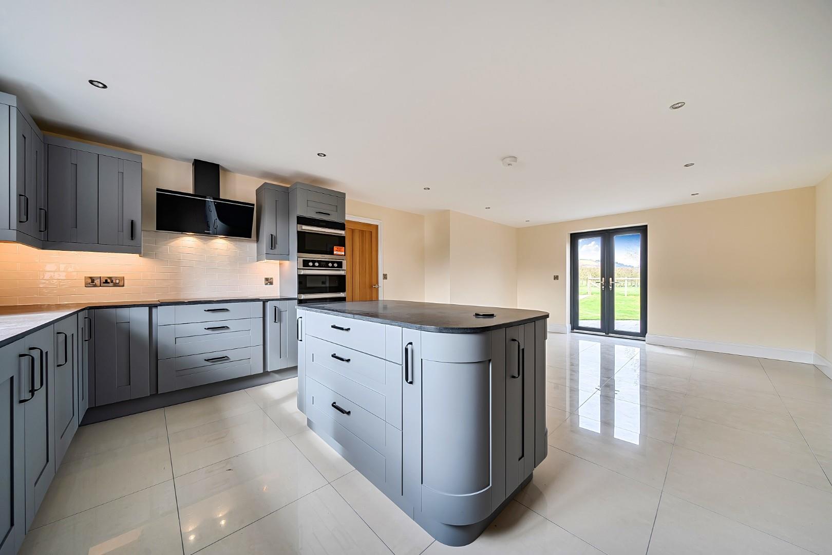 Property Image d848c43f-7382-4b79-9141-1047c7ca2177