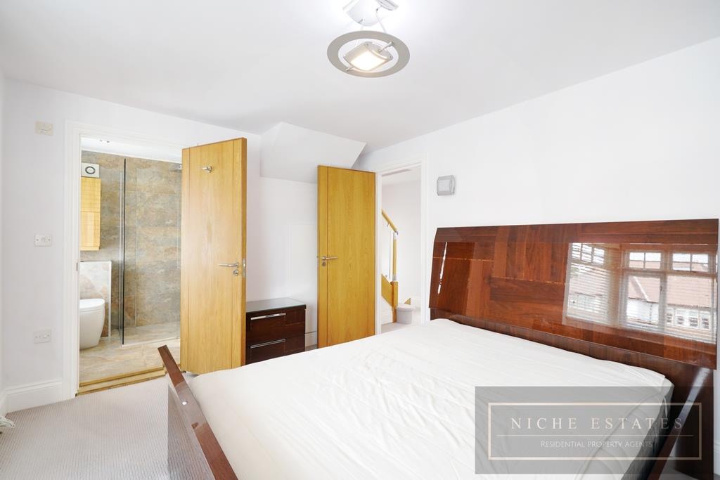 Property Image d864281a-58cb-4c42-bb44-7ae450e89ccd