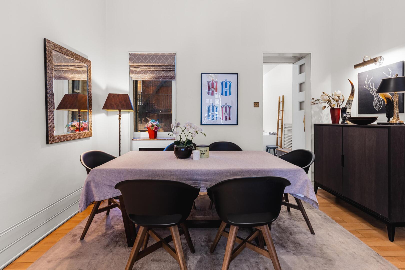 Property Image d872c79c-56fc-4afd-b69d-6ce1a976e229