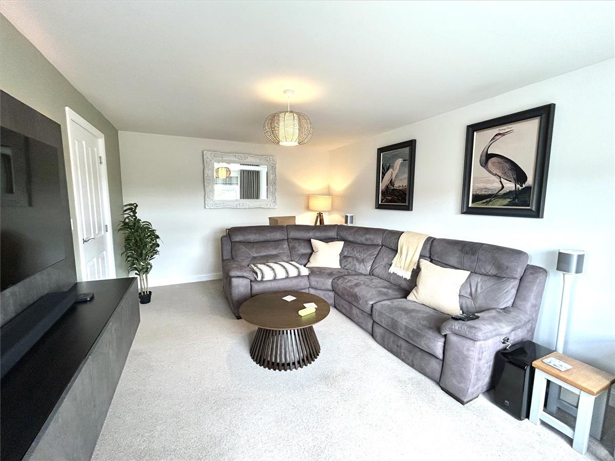Property Imaged87cacf2-1407-499d-ac1e-e01b191616fb