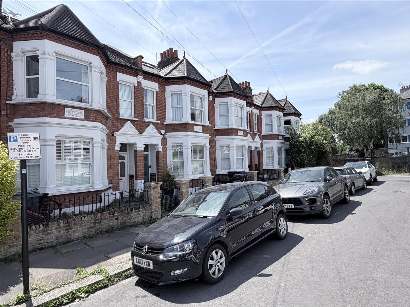 Property Image d87f7b0a-370a-4aae-a744-3eb7ee3db9ad