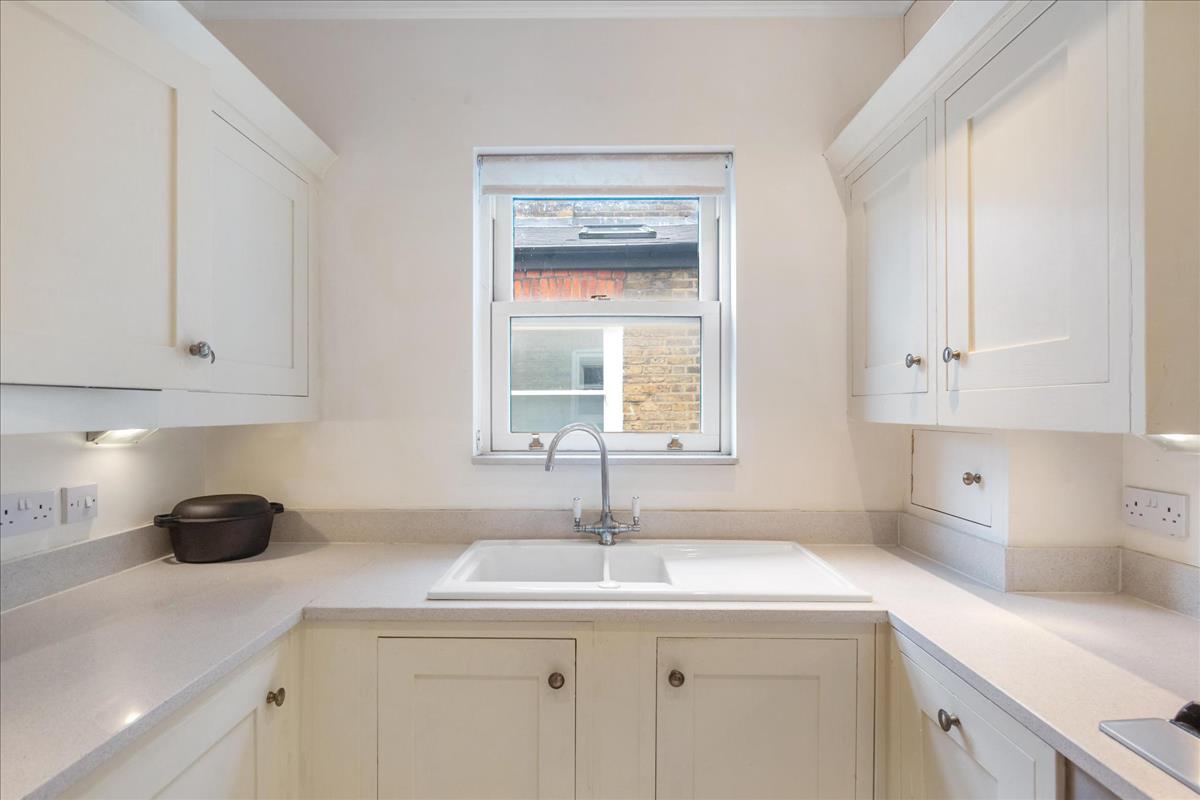 Property Image d889c869-53b7-4e62-9696-96e555a3cbe1