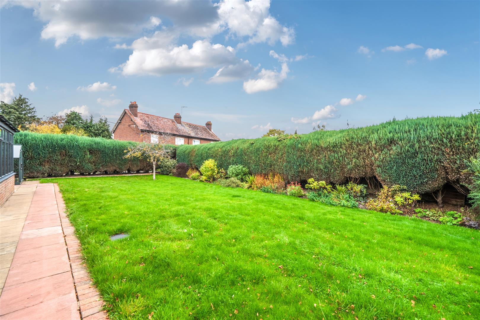 Property Image d89488a3-68a3-4dcd-8f1a-5212c831ee79