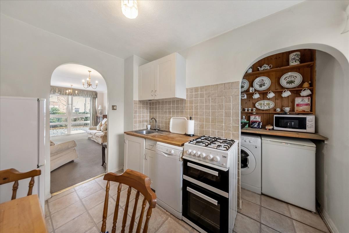 Property Image d899d4a8-559f-46e1-afb7-82a3e4003d6f