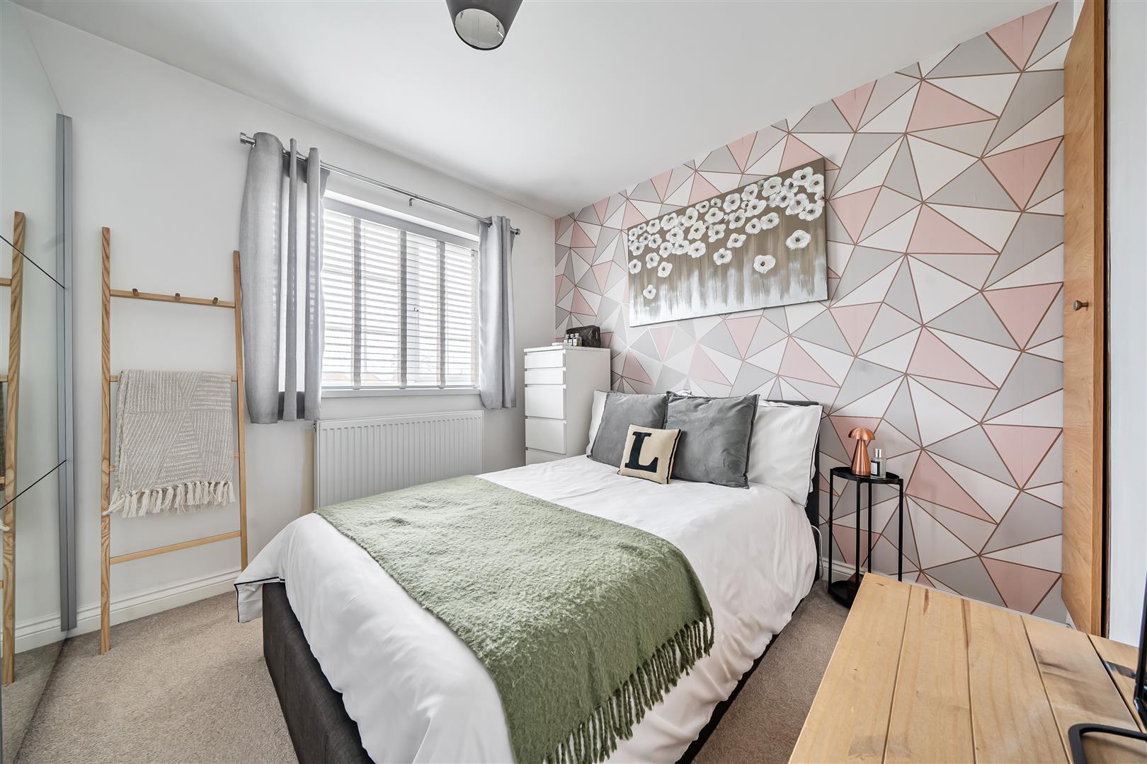 Property Image d8a0ed34-32d3-47a2-8992-ffc287fbc782