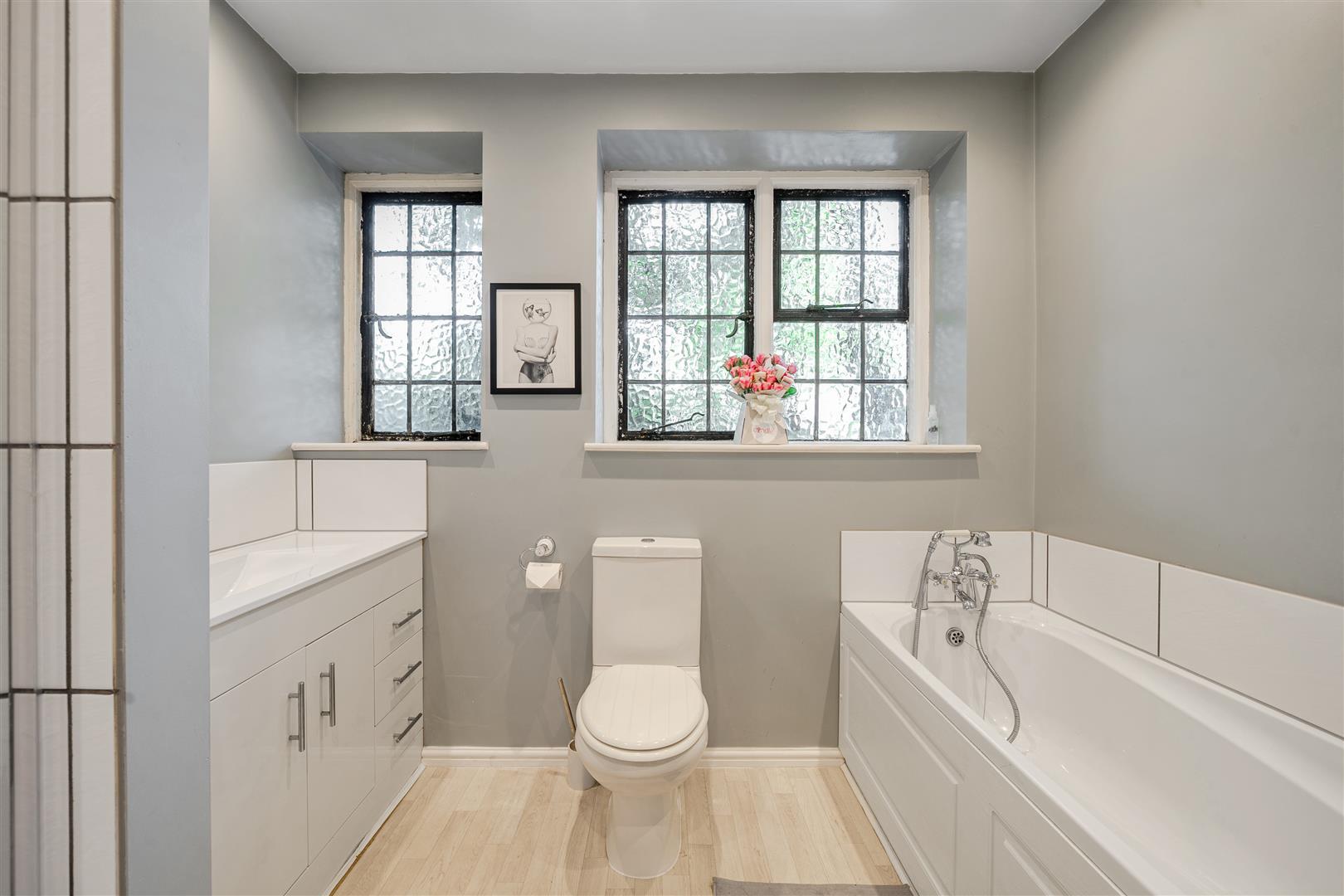Property Image d8a31986-f320-4ada-82f6-163cc5417565