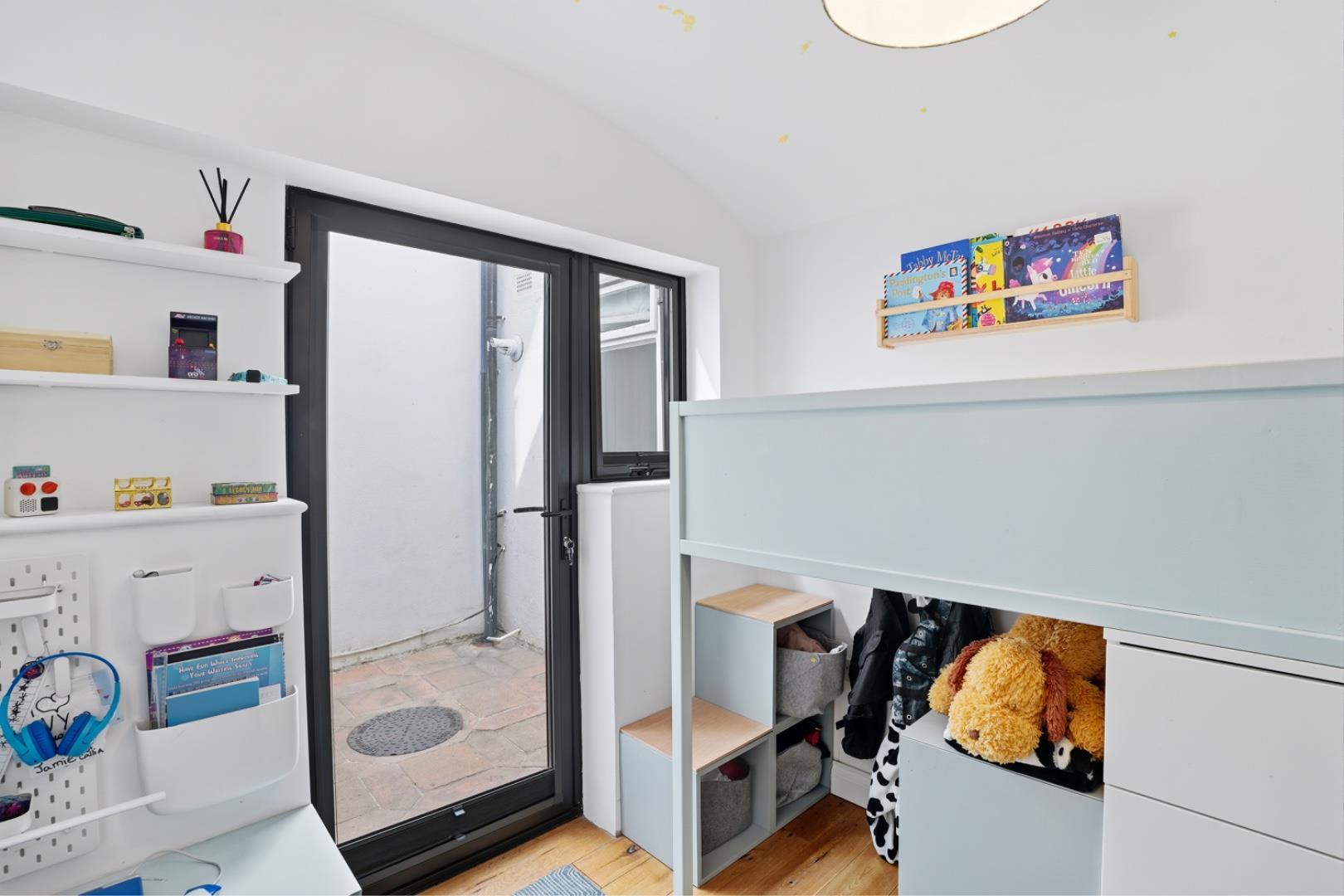 Property Image d8c5c43b-32cf-442b-a21e-f4a8a7ca4c91