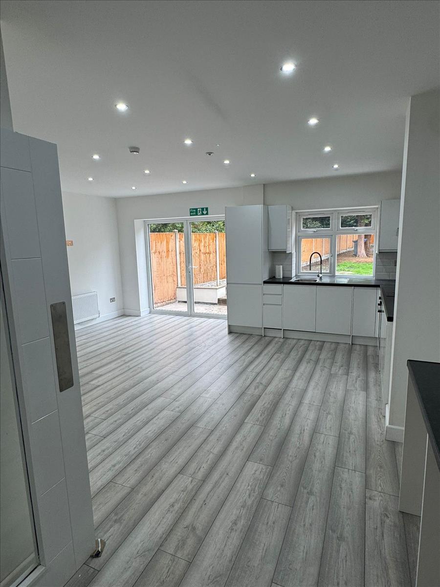 Property Image d8de6e82-bab1-45af-919e-d69576f652d6