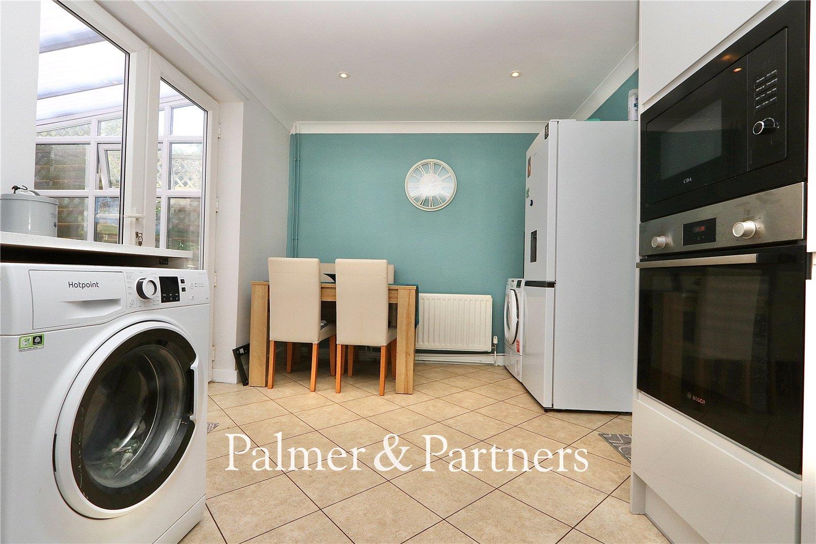 Property Image d8e26f9b-27e0-47bb-8992-85d2fc6009af