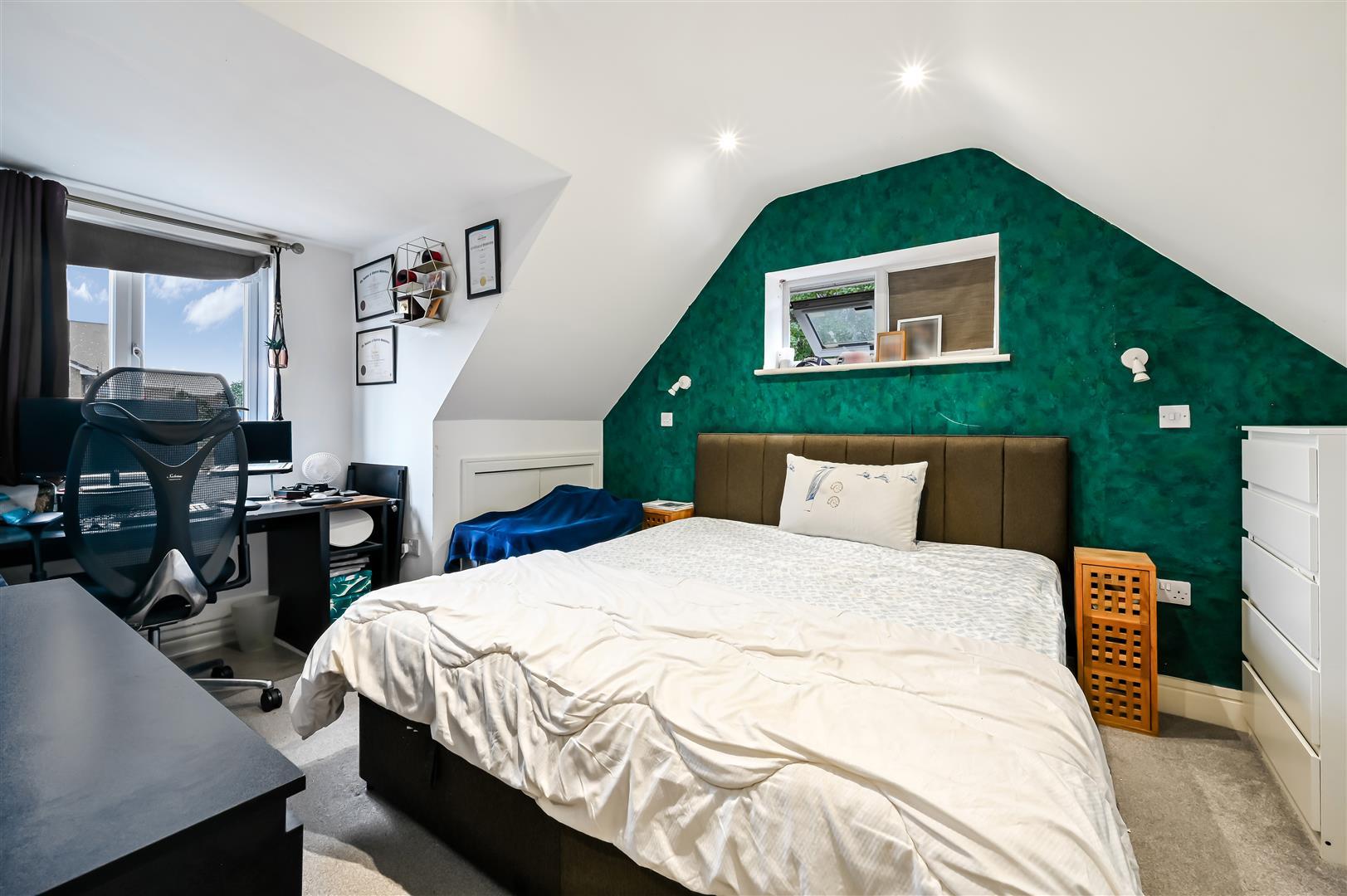 Property Image d8eb47fc-e3c4-4da9-aaad-6cc0567e1ca5
