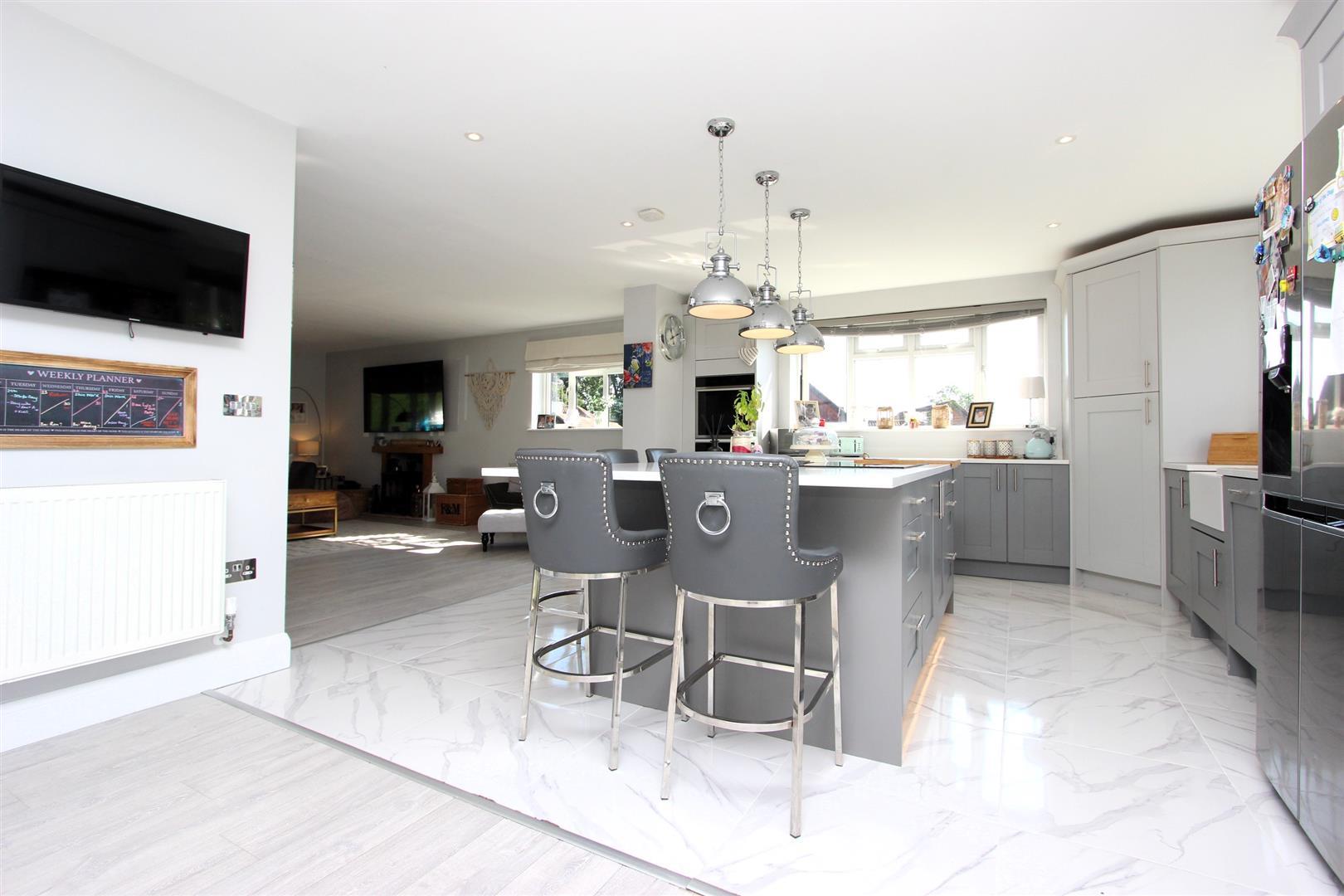 Property Image d8f2fd4b-86af-42af-86b3-4b19743c7124