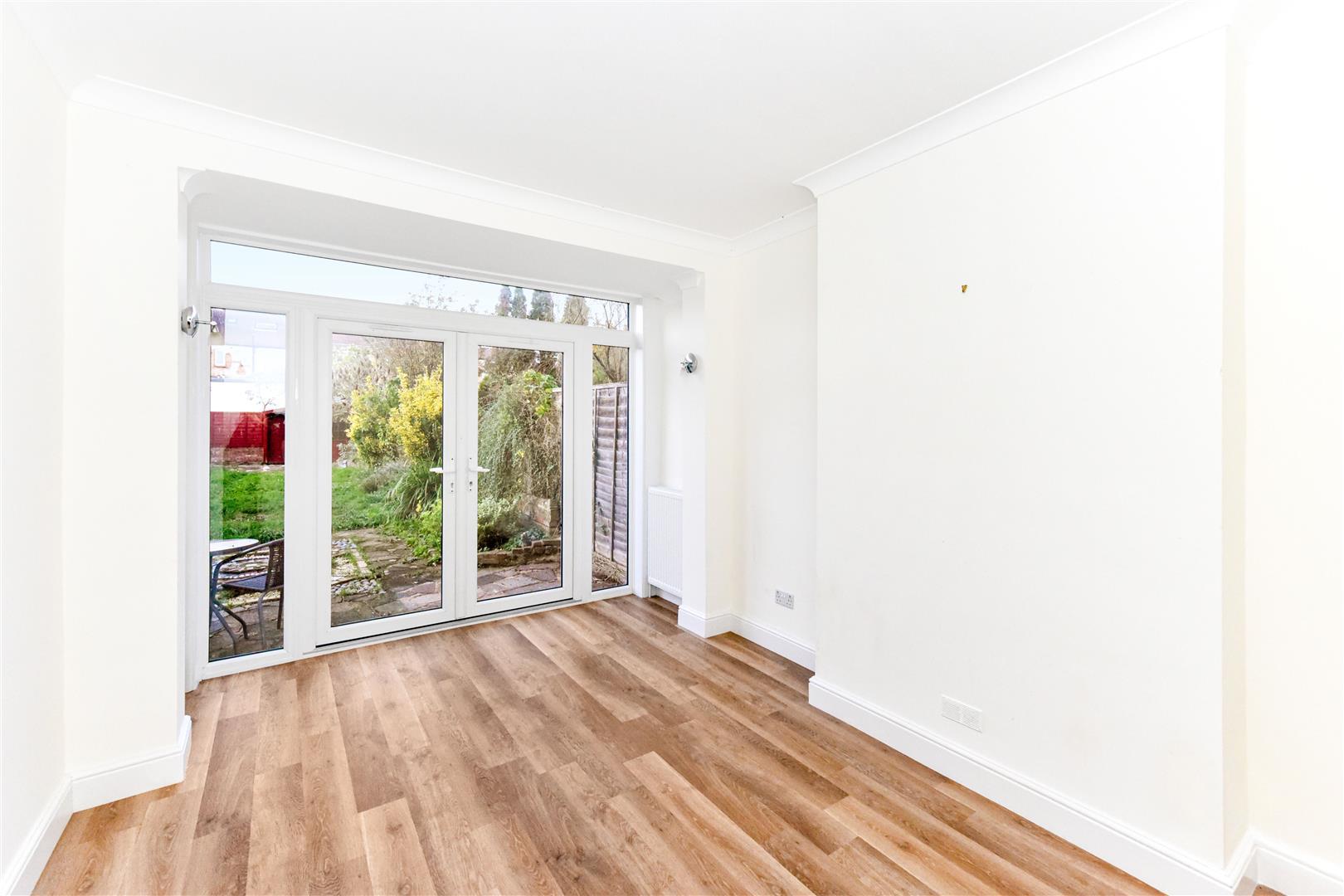 Property Image d8f4ef1f-a4ba-497e-89da-2a7f312e3971