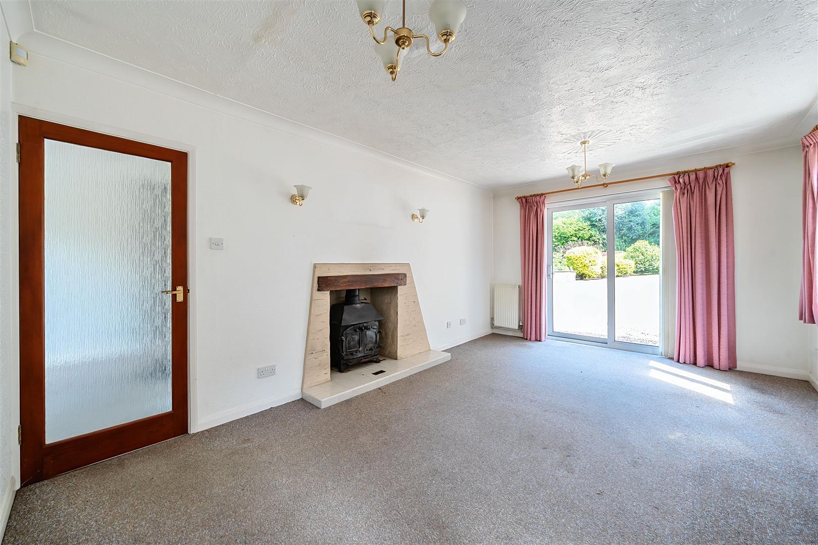 Property Image d90c439f-757e-41e3-a502-e336af6ef0cc