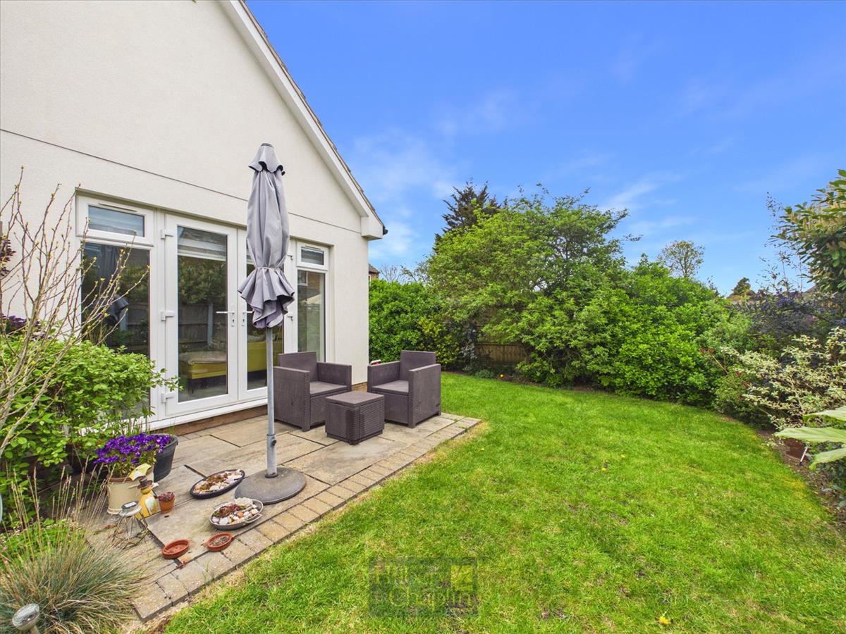 Property Image d92d0faf-ce3e-4995-a094-db268de5d837