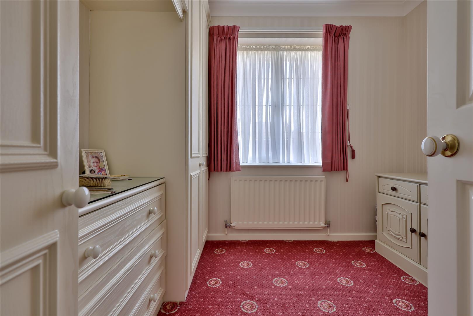 Property Image d931215e-1837-41ee-a73a-81f06ae0d2f7