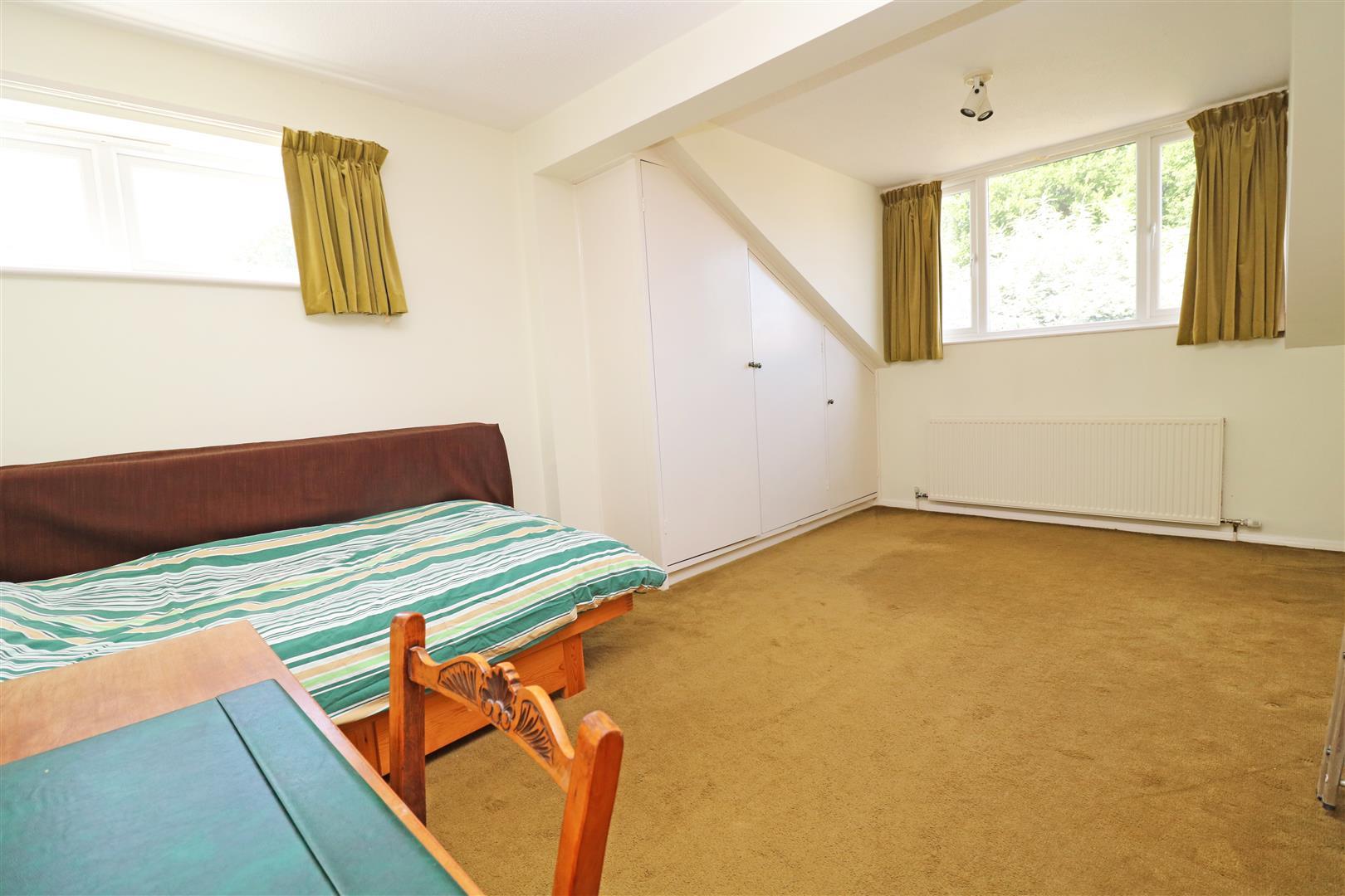 Property Image d9329667-5ec8-48f1-b8d1-861482bd28c8