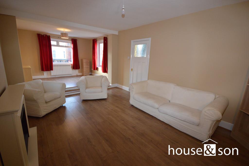 Property Image d93f27fb-4007-4686-89c9-02545667f672