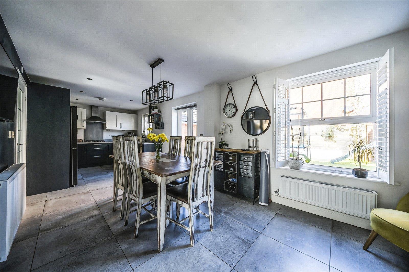 Property Image d93f37d1-1134-475b-ac3c-dd6a10123a99