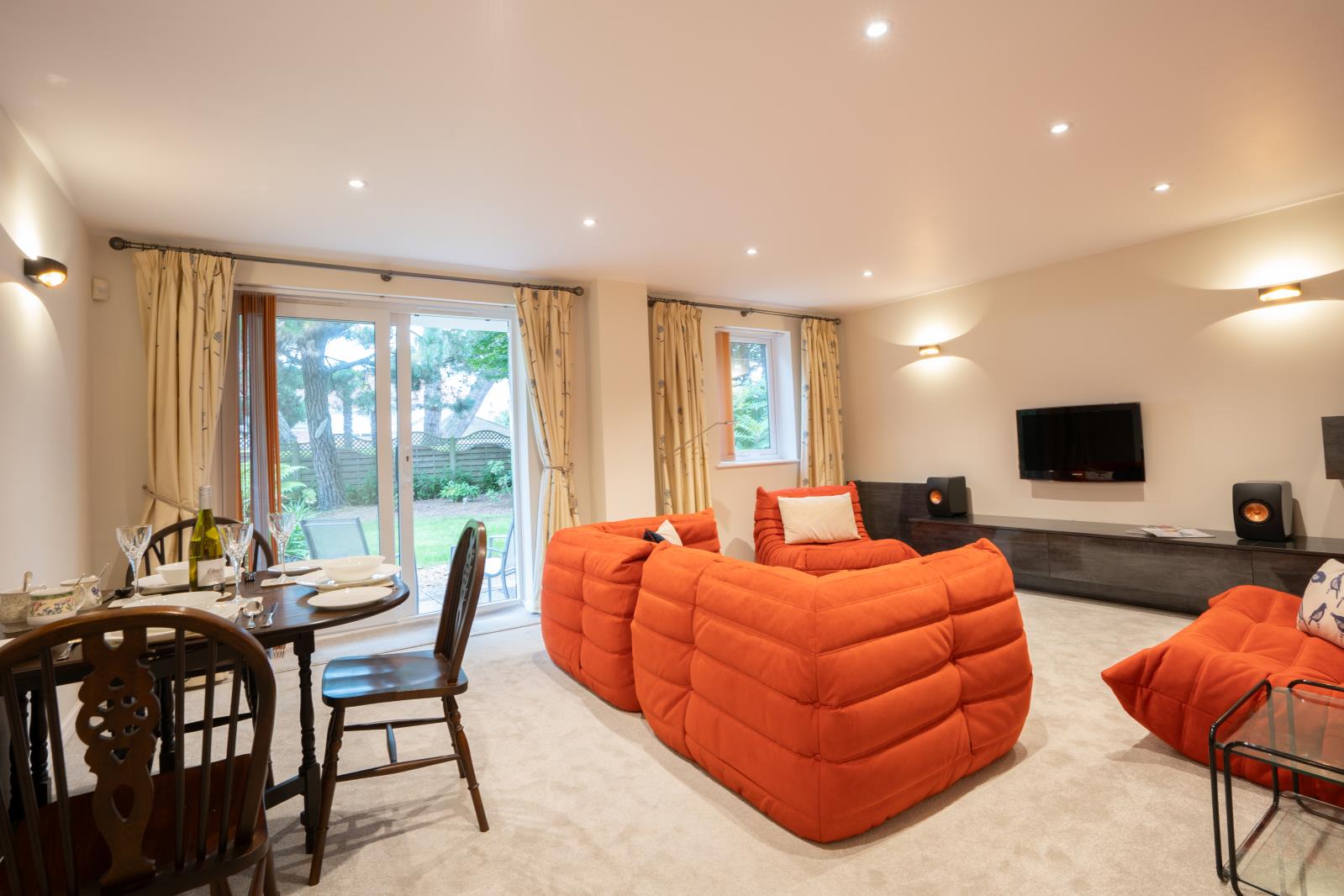 Property Image d9424065-c680-4c29-8478-1180fa9fb3d5