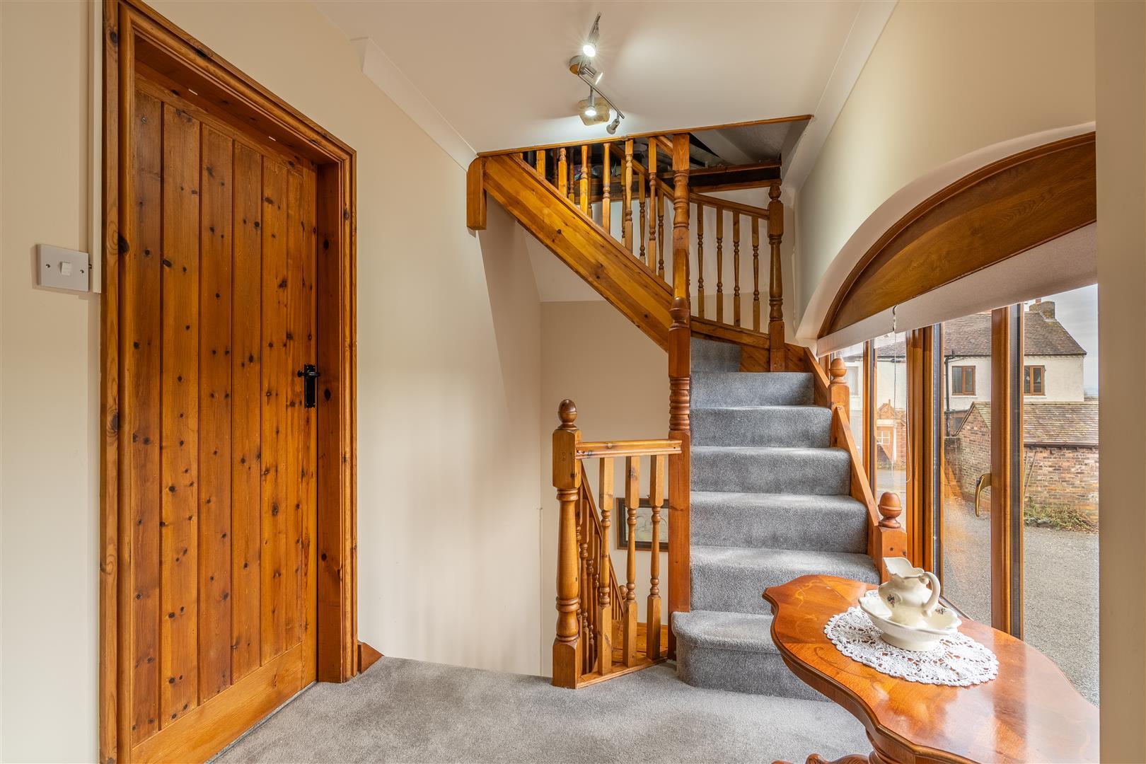 Property Image d9514a2c-6ebe-4eec-9c6b-67580473b234