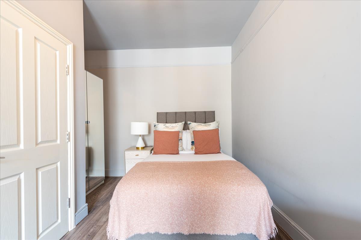 Property Image d9532461-8122-4a21-af81-8eda7b894abb
