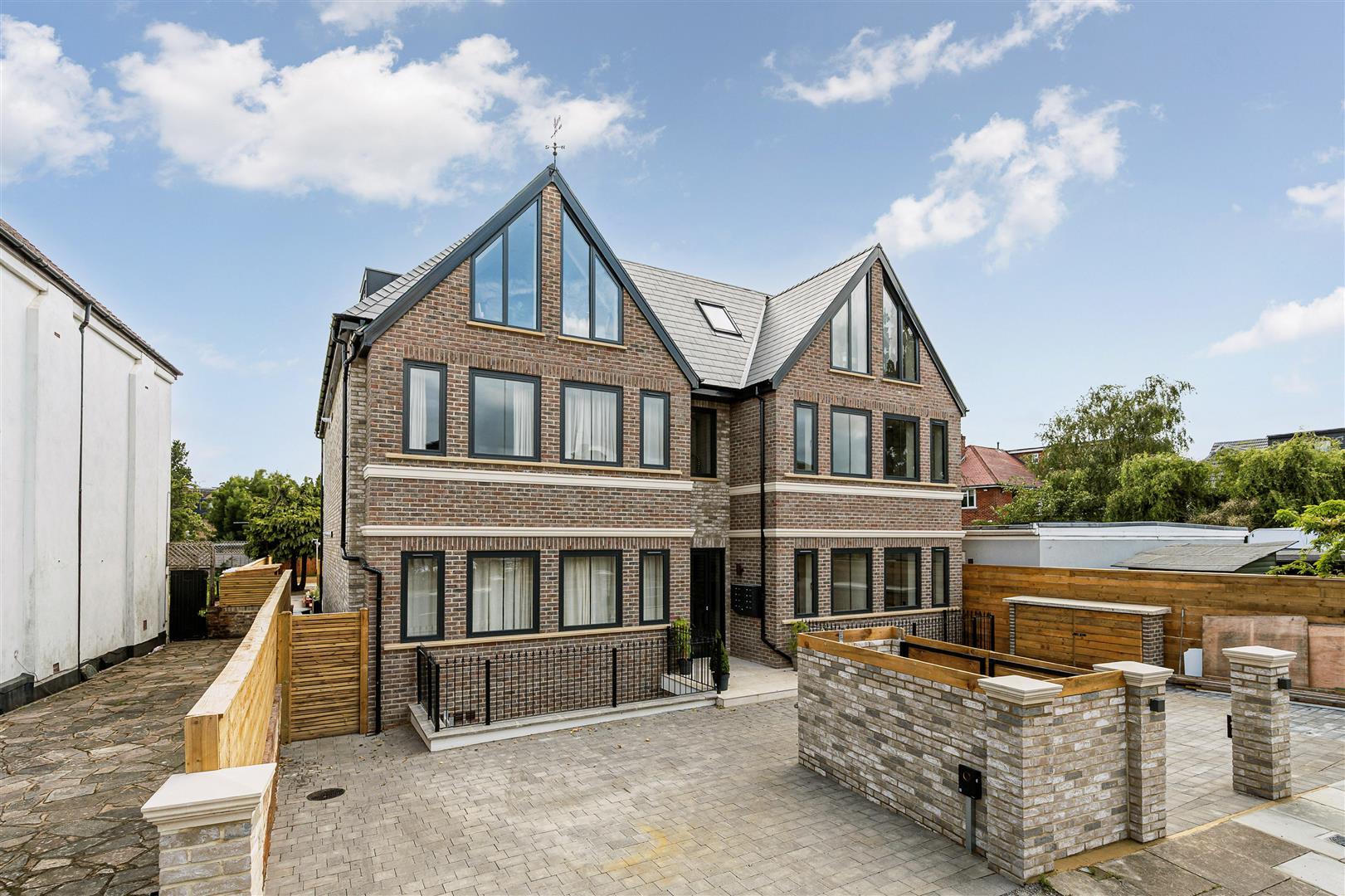 Property Image d958ab78-790f-4afb-a50c-53c07810b92e