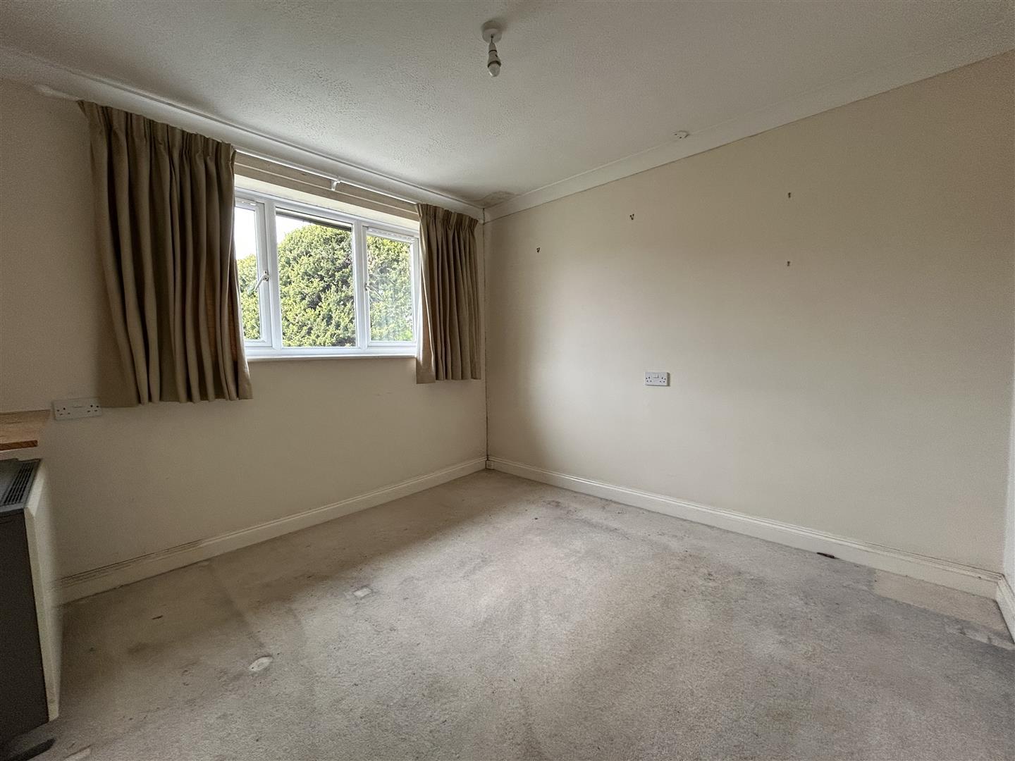 Property Image d95c88d3-f651-4867-b8d0-6dbcc494dc45