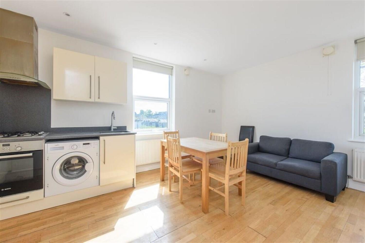 Property Image d95d24d4-fec5-49b8-87f3-8394865eb81c