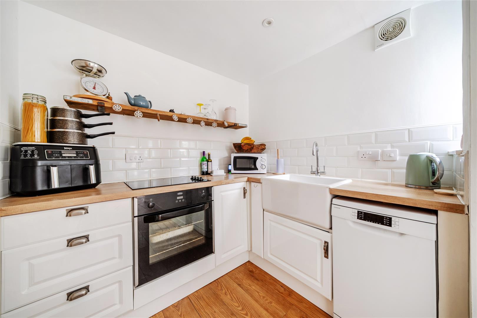Property Image d965c57a-56f3-4206-aab8-d23a7d43e327