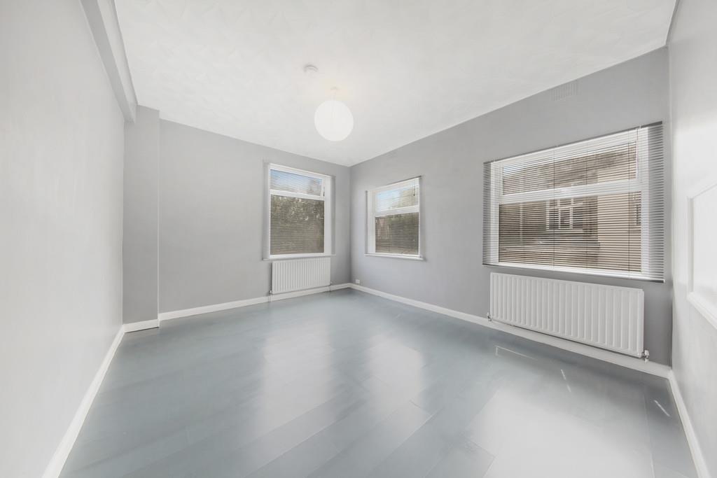 Property Image d967cecc-1c34-492a-90b8-0aa4552f6979