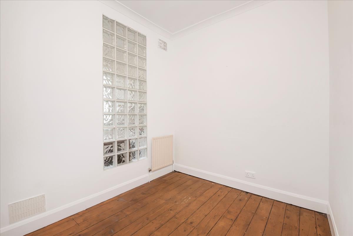 Property Image d970013f-53f7-4268-b99b-1aa1aa129283