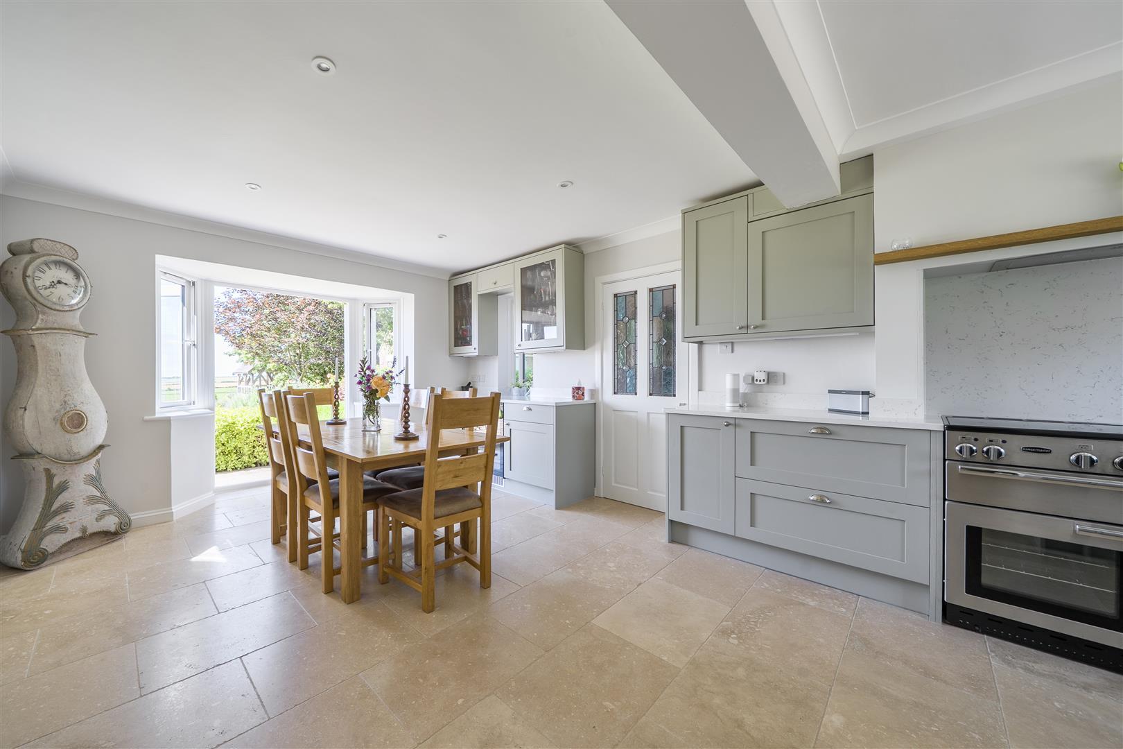 Property Image d97c70a7-7089-4f14-8b8d-67d90570aa71