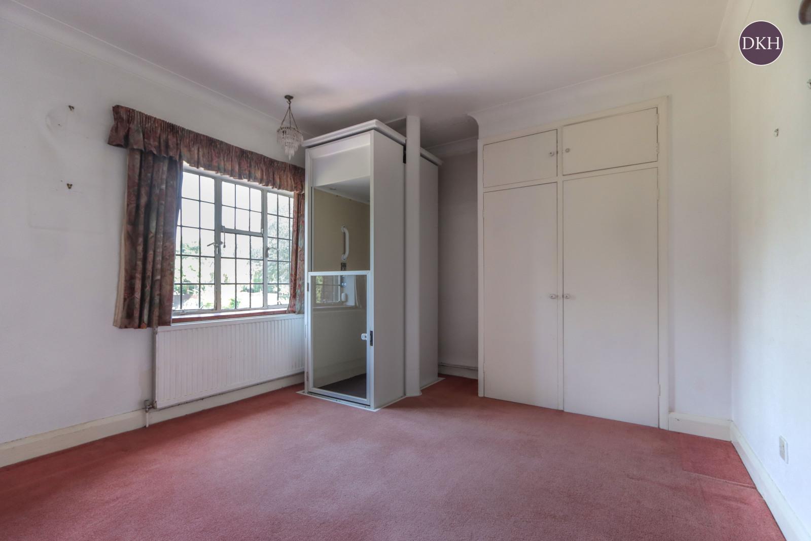 Property Image d98a98fe-34c7-42ba-9313-6b5a9b3dfa62