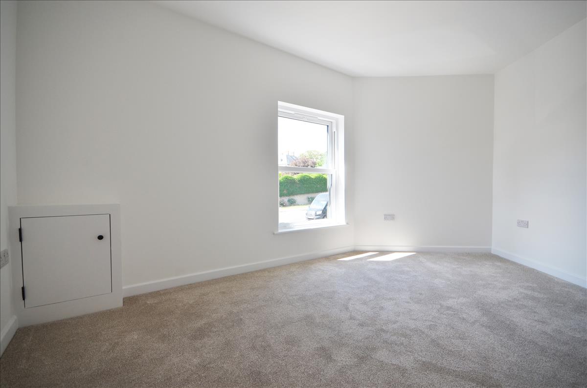 Property Image d98aec86-9b6d-457a-ad09-48ec270f2ada