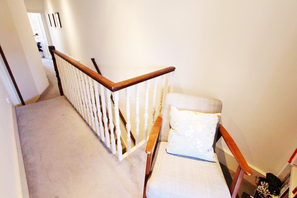 Property Image d98ba295-36bc-49b3-8782-388e03ca1f92