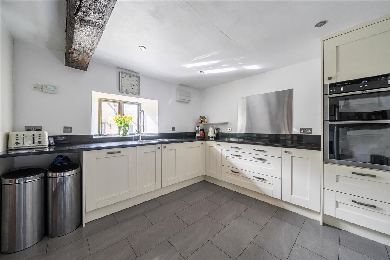 Property Image d99353ea-5067-4c64-9851-3c742a4fbe24