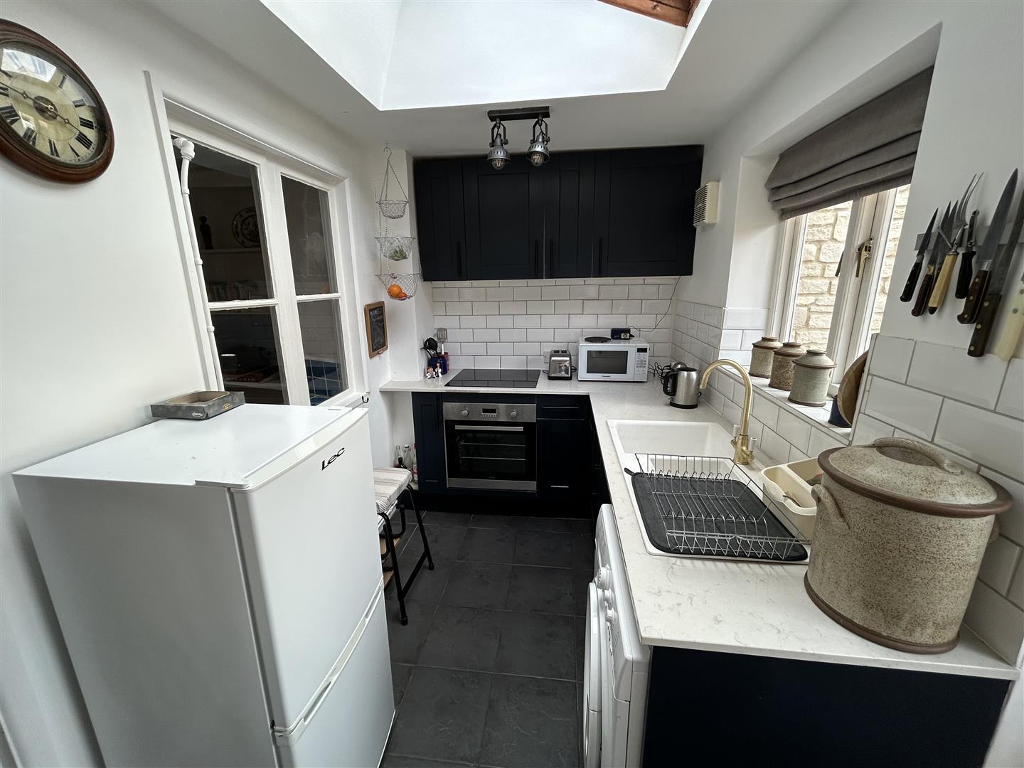 Property Image d9bdb350-deea-4bb2-8766-aec4d79d175b